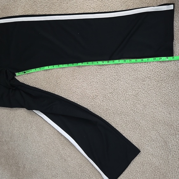 Jogging pants - Picture 11 of 11